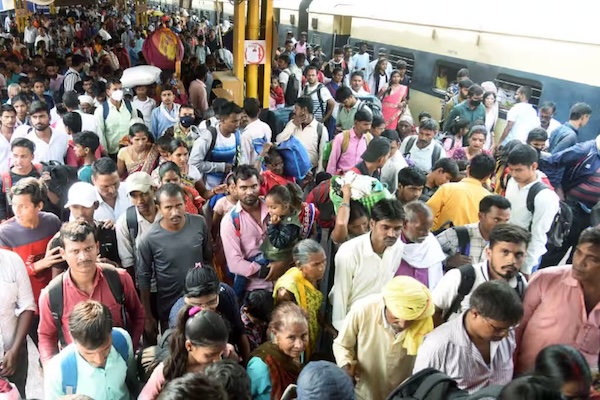 Digital population clock unveiled in India