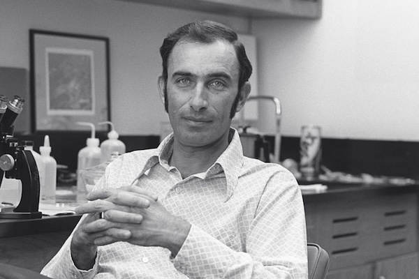 paul-ehrlich-dies-at-93-2 Paul Ehrlich, author of The Population Bomb, dies at 93